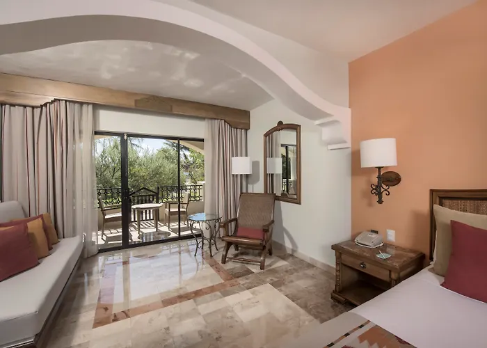 Resort Iberostar Waves Paraiso 5*