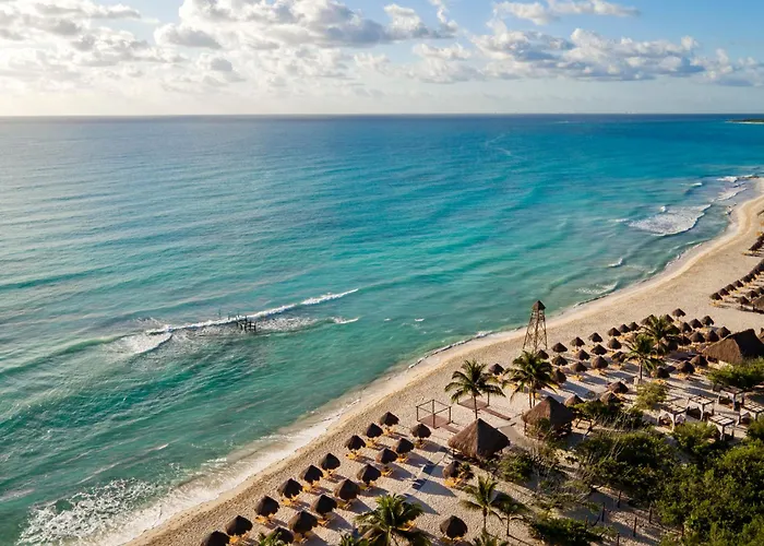 Iberostar Waves Paraiso Resort