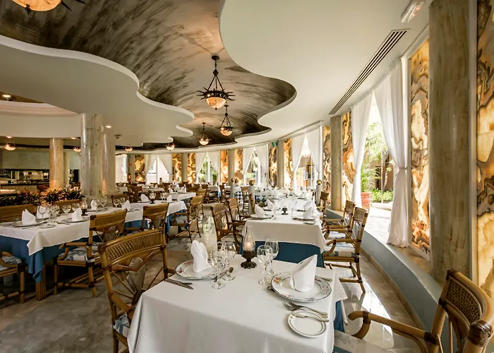 Iberostar Waves Paraiso Resort 5*